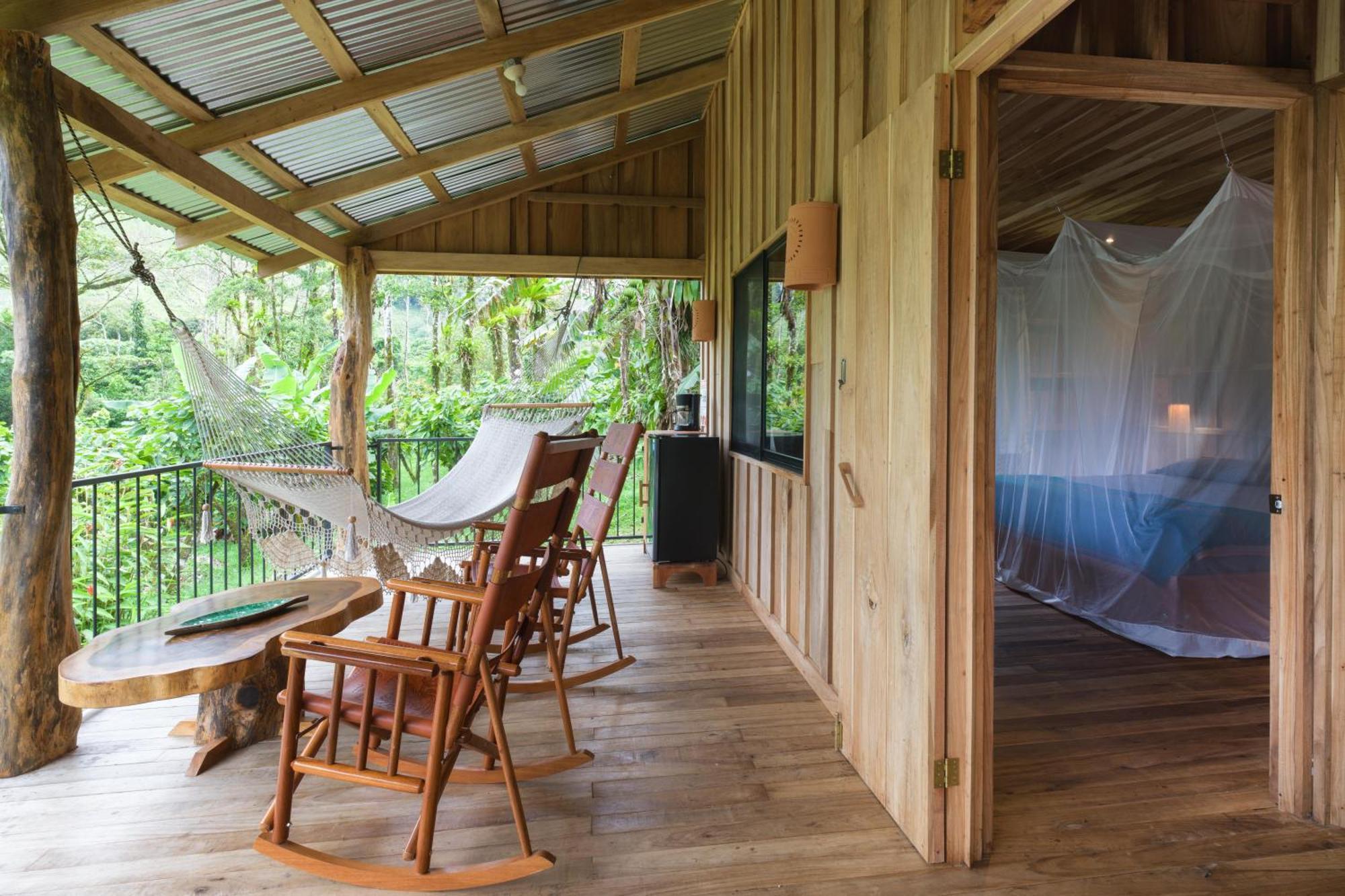 Finca Amistad Cacao Lodge Bijagua Exteriör bild