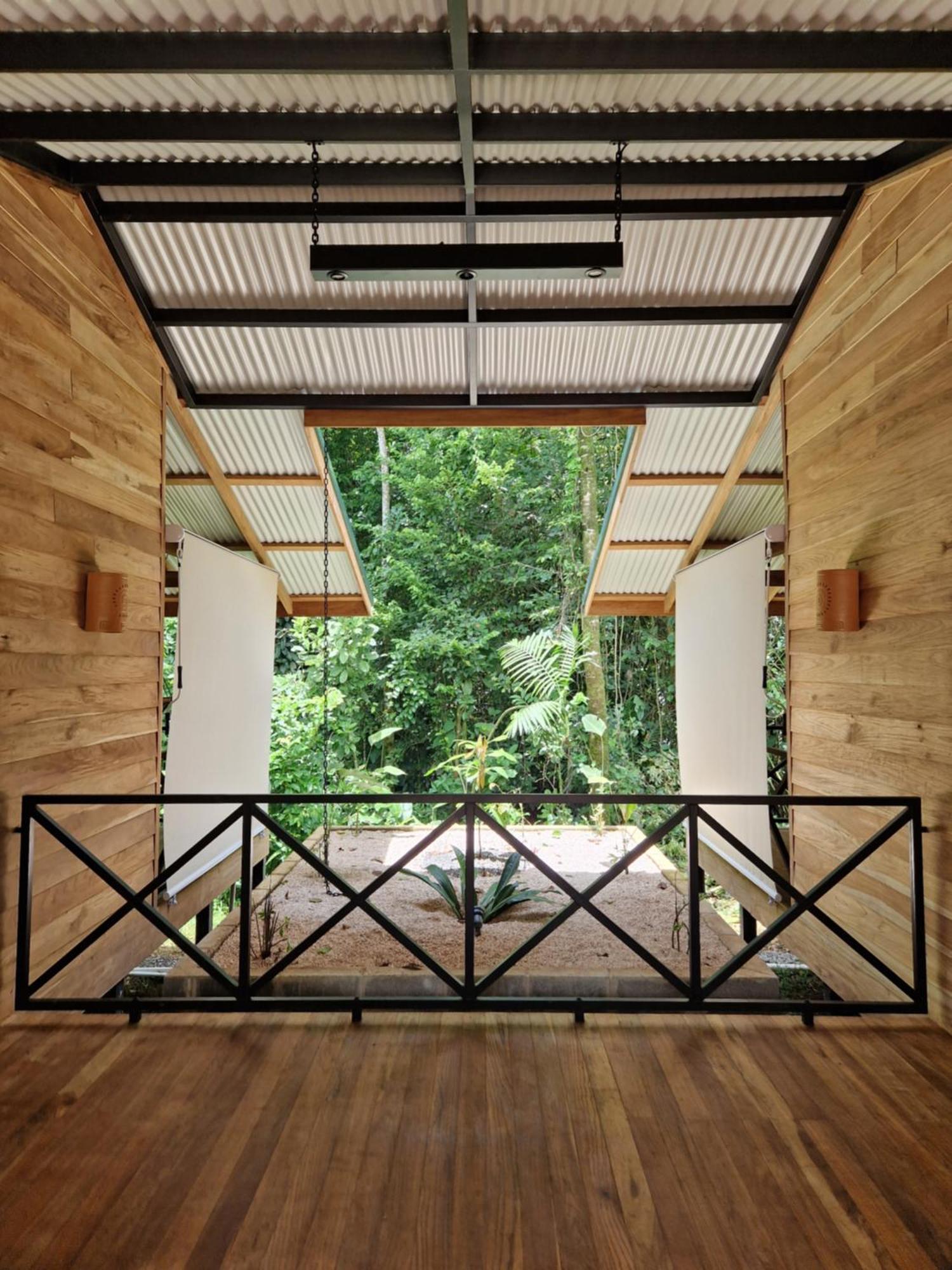 Finca Amistad Cacao Lodge Bijagua Exteriör bild