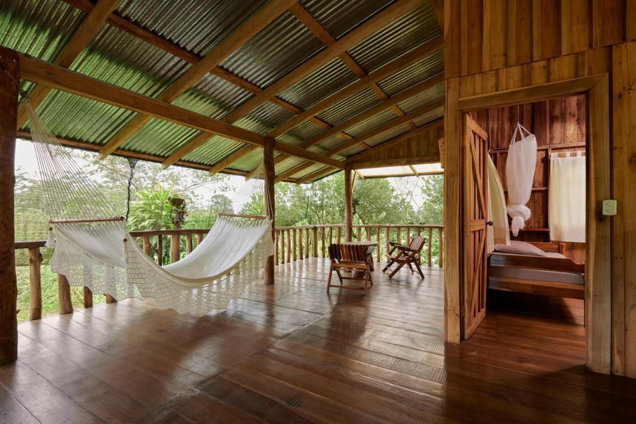 Finca Amistad Cacao Lodge Bijagua Exteriör bild